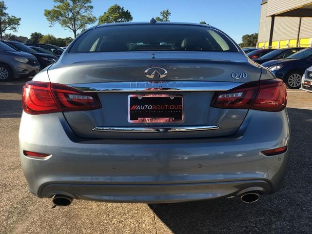  2018 INFINITI Q70 3.7 LUXE For Sale Specifications, Price and Images