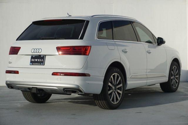  2019 Audi Q7 55 Prestige For Sale Specifications, Price and Images