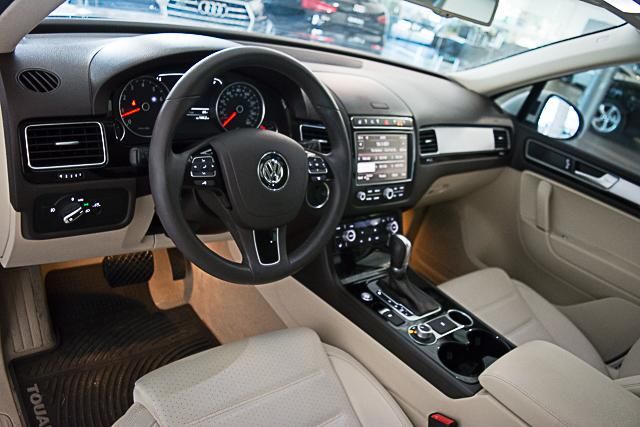  2016 Volkswagen Touareg Sport For Sale Specifications, Price and Images