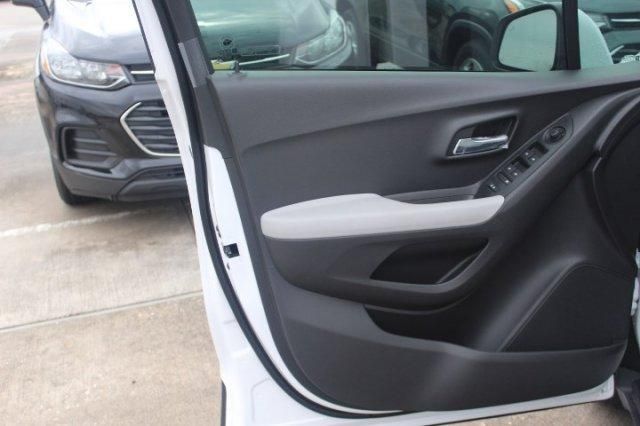  2020 Chevrolet Trax LT For Sale Specifications, Price and Images