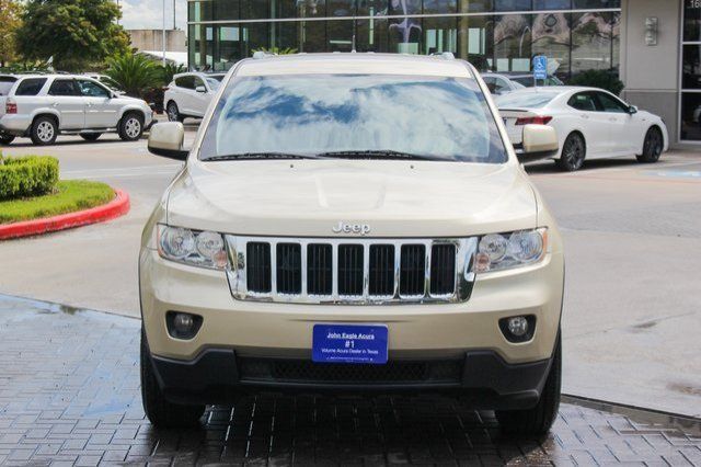  2011 Jeep Grand Cherokee Laredo For Sale Specifications, Price and Images