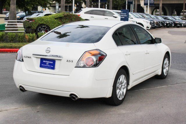  2009 Nissan Altima 2.5 S For Sale Specifications, Price and Images