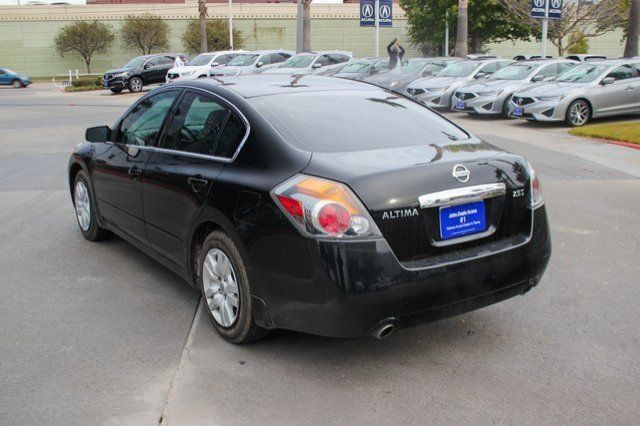  2010 Nissan Altima 2.5 S For Sale Specifications, Price and Images