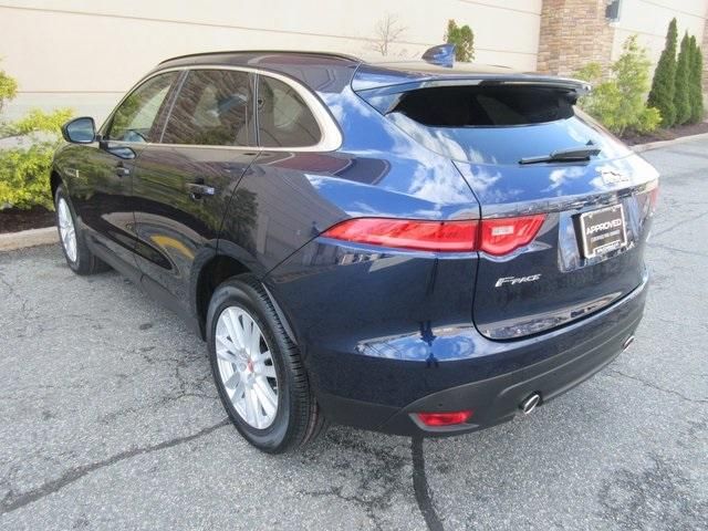 Certified 2017 Jaguar F-PACE 35t Prestige For Sale Specifications, Price and Images