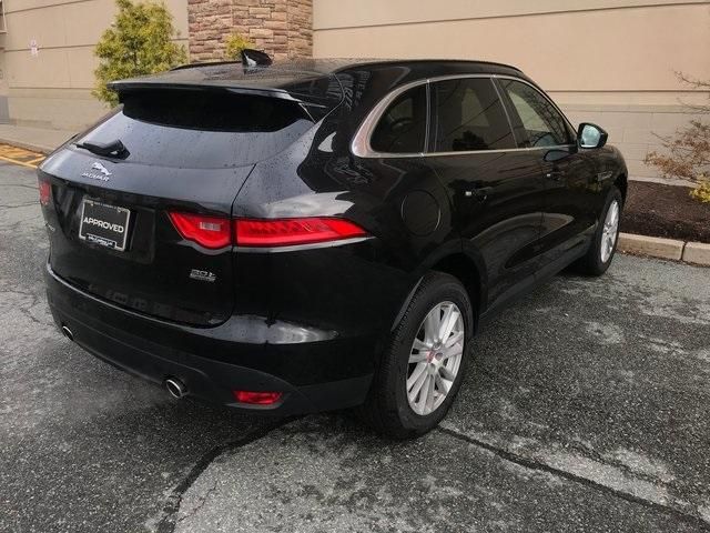 2018 Jaguar F-PACE 30t Prestige For Sale Specifications, Price and Images