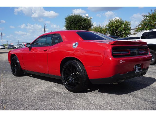  2016 Dodge Challenger SXT For Sale Specifications, Price and Images