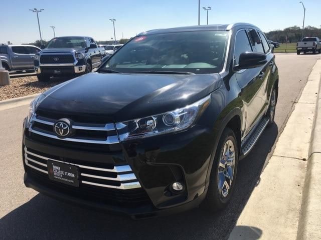  2019 Toyota Highlander Limited Platinum For Sale Specifications, Price and Images