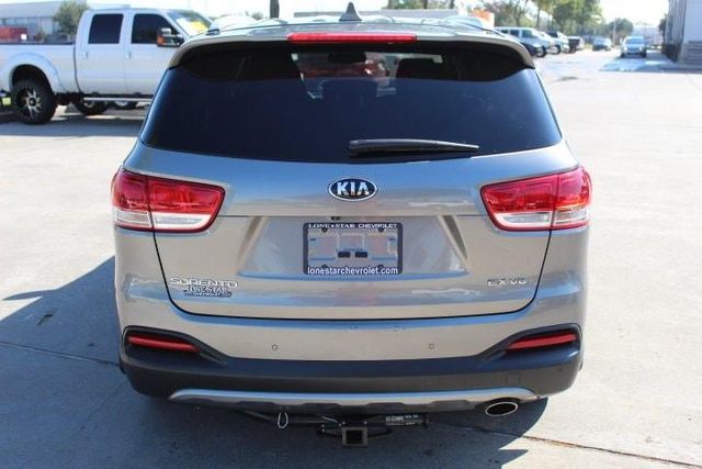  2016 Kia Sorento EX For Sale Specifications, Price and Images