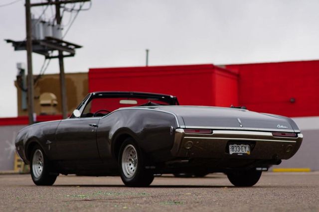  1968 Oldsmobile Cutlass SCHOOL RUNS 100 NEW INTERIOR For Sale Specifications, Price and Images