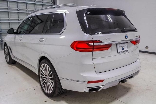  2019 BMW X7 xDrive40i For Sale Specifications, Price and Images