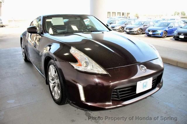  2016 Nissan 370Z Base For Sale Specifications, Price and Images