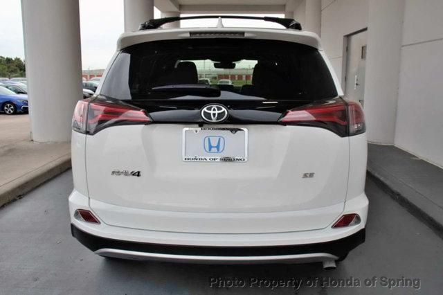  2018 Toyota RAV4 SE For Sale Specifications, Price and Images