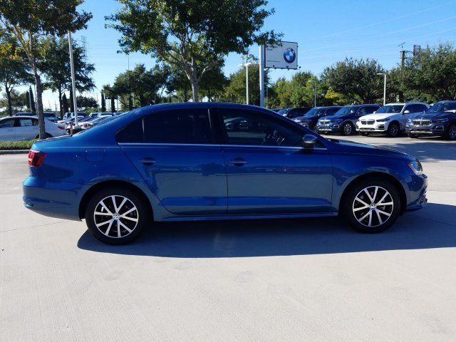  2017 Volkswagen Jetta 1.4T SE For Sale Specifications, Price and Images