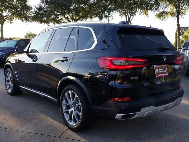  2020 BMW X5 sDrive40i For Sale Specifications, Price and Images