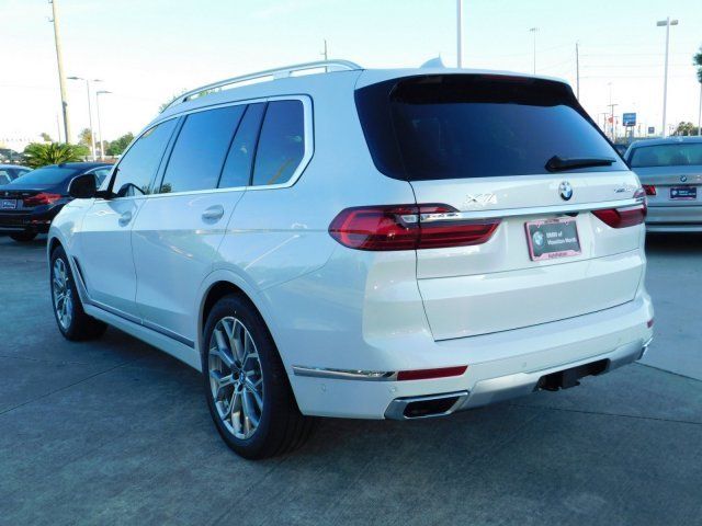  2019 BMW X7 xDrive50i For Sale Specifications, Price and Images