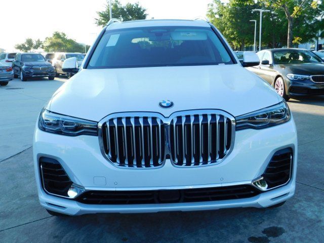  2019 BMW X7 xDrive50i For Sale Specifications, Price and Images