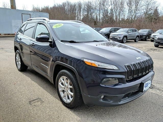 Certified 2016 Jeep Cherokee Latitude For Sale Specifications, Price and Images