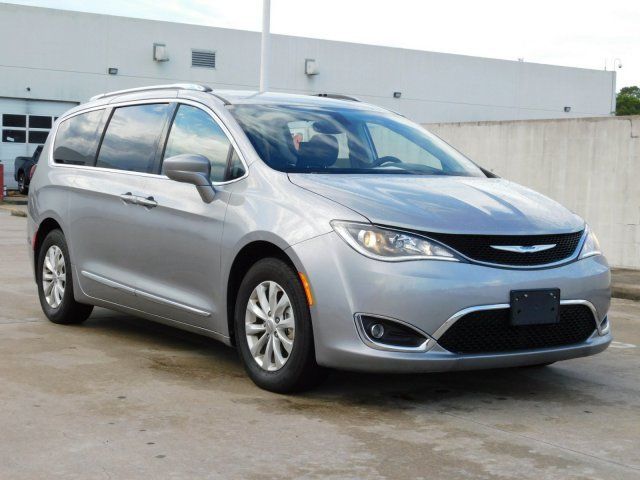  2018 Chrysler Pacifica Touring L Plus For Sale Specifications, Price and Images