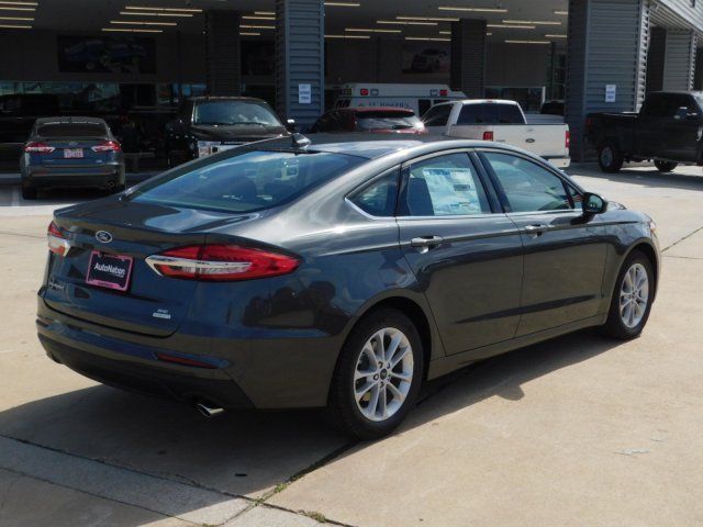  2020 Ford Fusion SE For Sale Specifications, Price and Images
