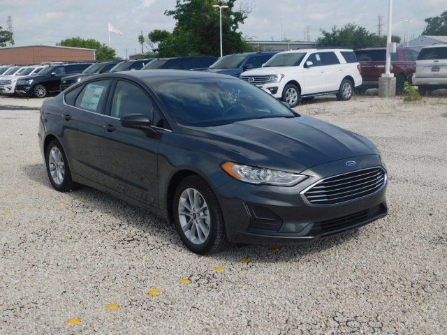  2019 Ford Fusion SE For Sale Specifications, Price and Images