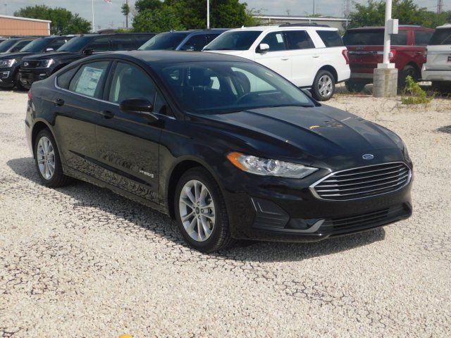  2019 Ford Fusion Hybrid SE For Sale Specifications, Price and Images