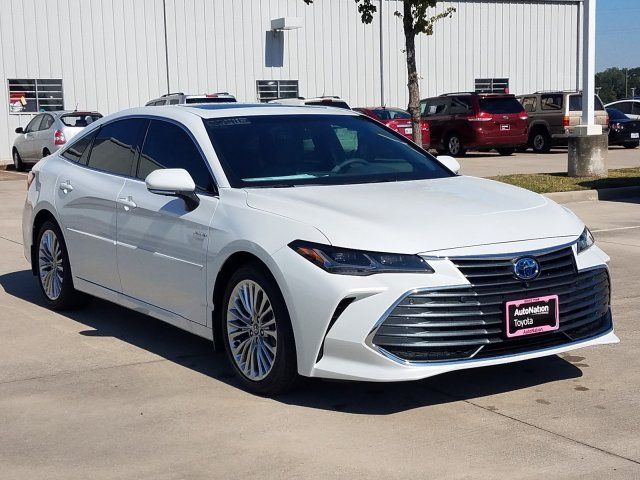  2020 Toyota Avalon Hybrid Limited For Sale Specifications, Price and Images