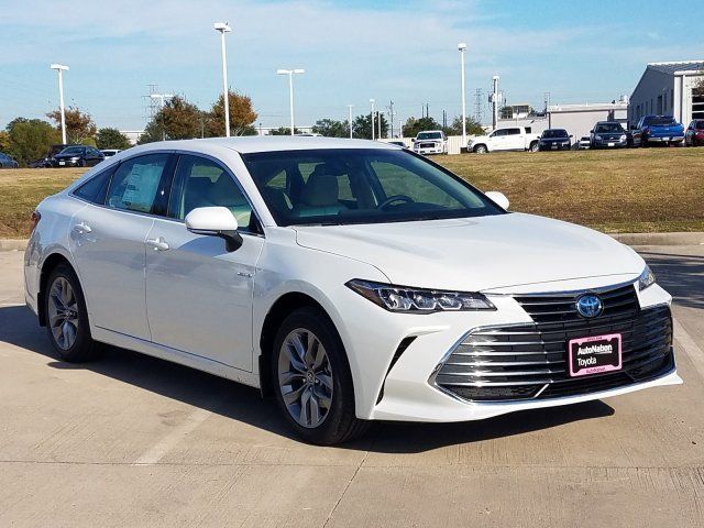  2020 Toyota Avalon Hybrid XLE For Sale Specifications, Price and Images