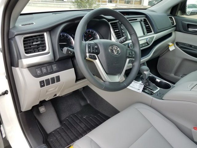  2019 Toyota Highlander XLE For Sale Specifications, Price and Images