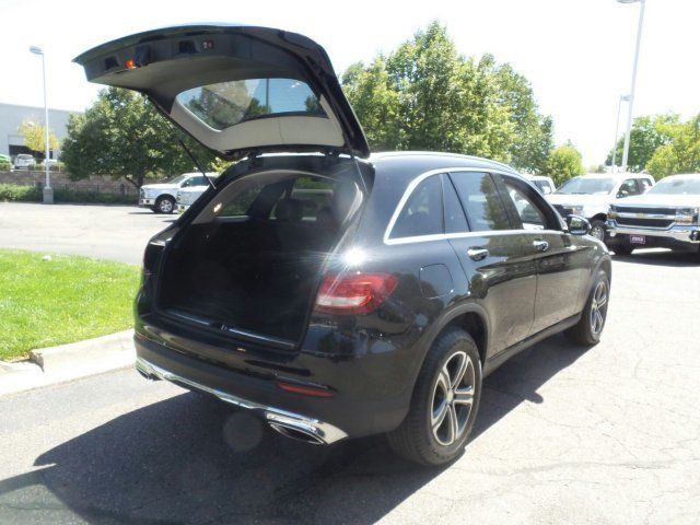  2016 Mercedes-Benz GLC 300 4MATIC For Sale Specifications, Price and Images