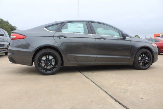  2019 Ford Fusion SE For Sale Specifications, Price and Images