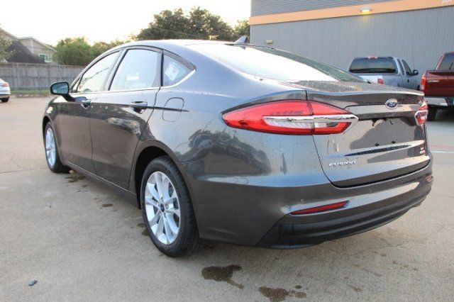  2020 Ford Fusion Hybrid SE For Sale Specifications, Price and Images