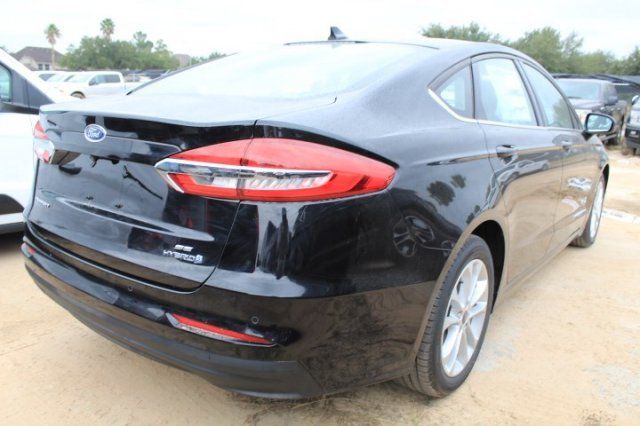  2019 Ford Fusion Hybrid SE For Sale Specifications, Price and Images