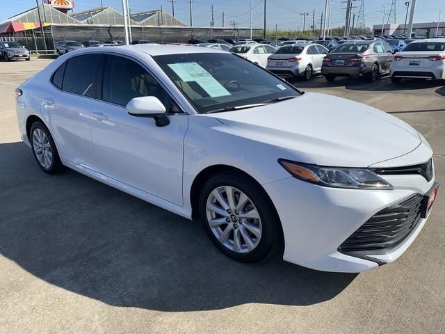  2018 Toyota Camry LE For Sale Specifications, Price and Images