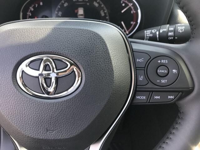  2019 Toyota RAV4 Limited For Sale Specifications, Price and Images
