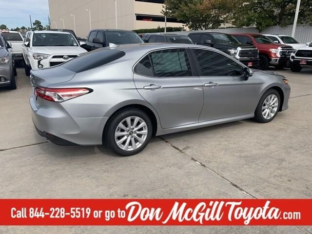  2020 Toyota Camry LE For Sale Specifications, Price and Images