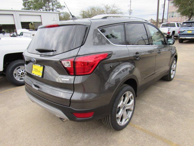  2019 Ford Escape Titanium For Sale Specifications, Price and Images