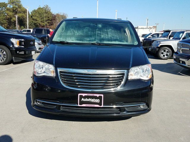  2013 Chrysler Town & Country Touring For Sale Specifications, Price and Images