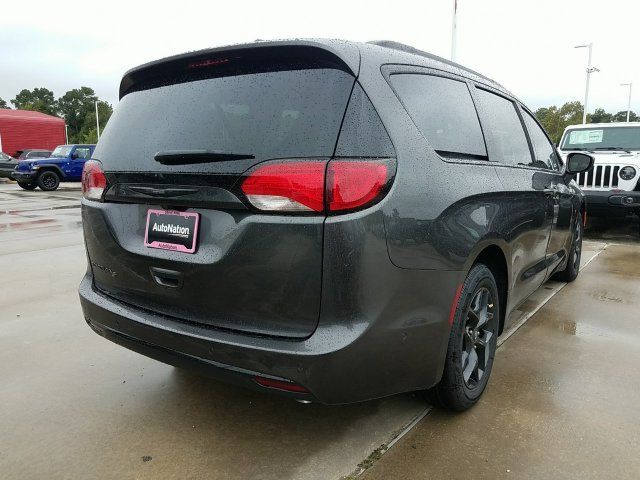  2020 Chrysler Pacifica Touring L Plus For Sale Specifications, Price and Images