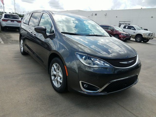 2019 Chrysler Pacifica Touring Plus For Sale Specifications, Price and Images