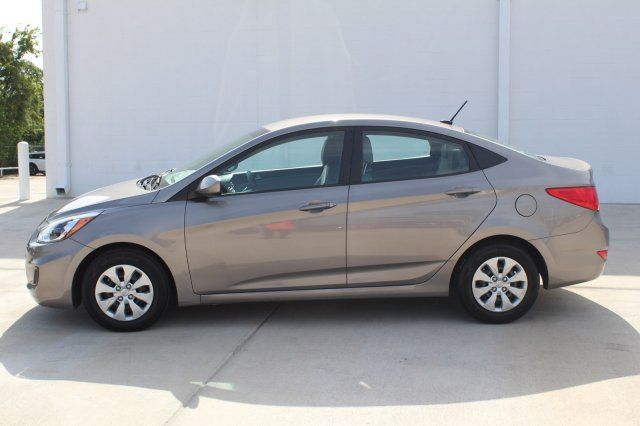  2017 Hyundai Accent SE For Sale Specifications, Price and Images