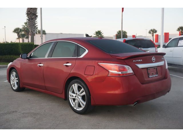  2013 Nissan Altima 3.5 SV For Sale Specifications, Price and Images