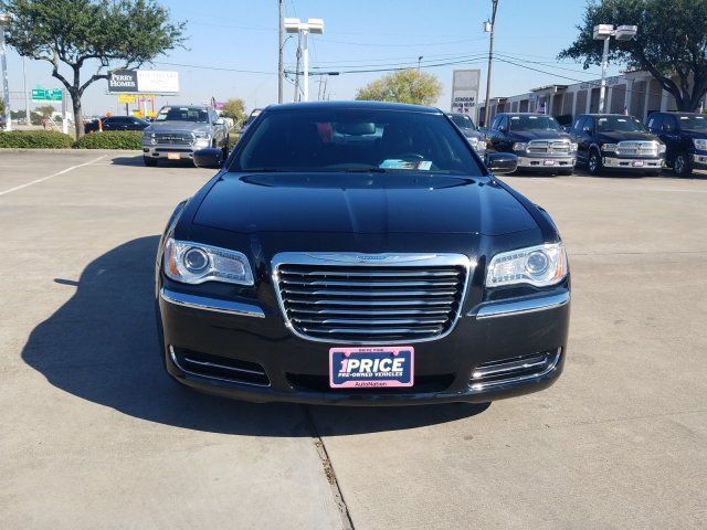  2013 Chrysler 300 For Sale Specifications, Price and Images