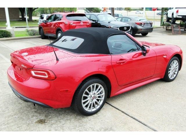  2017 FIAT 124 Spider Classica For Sale Specifications, Price and Images