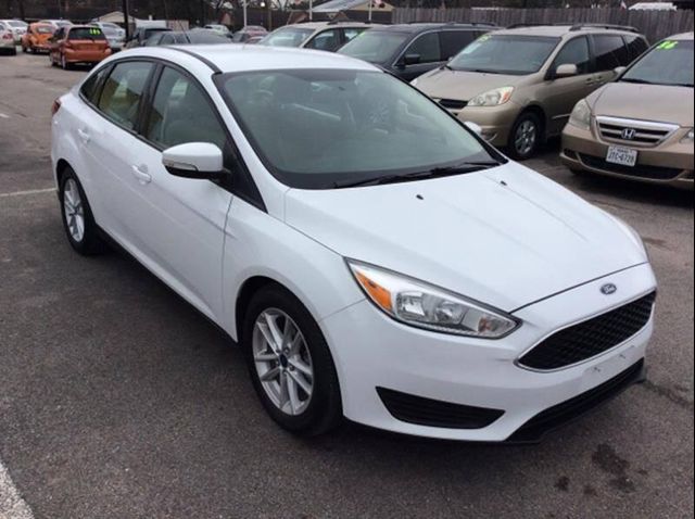  2015 Ford Focus SE For Sale Specifications, Price and Images