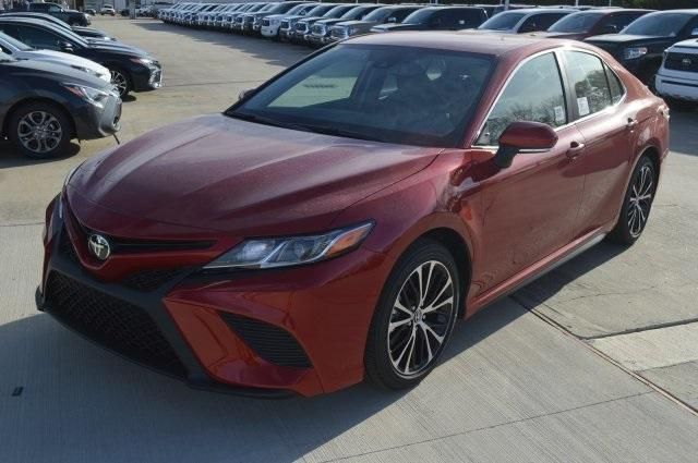  2020 Toyota Camry LE For Sale Specifications, Price and Images