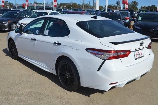  2020 Toyota Camry SE Nightshade For Sale Specifications, Price and Images