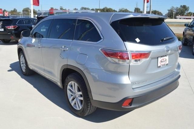 Certified 2014 Toyota Highlander LE For Sale Specifications, Price and Images