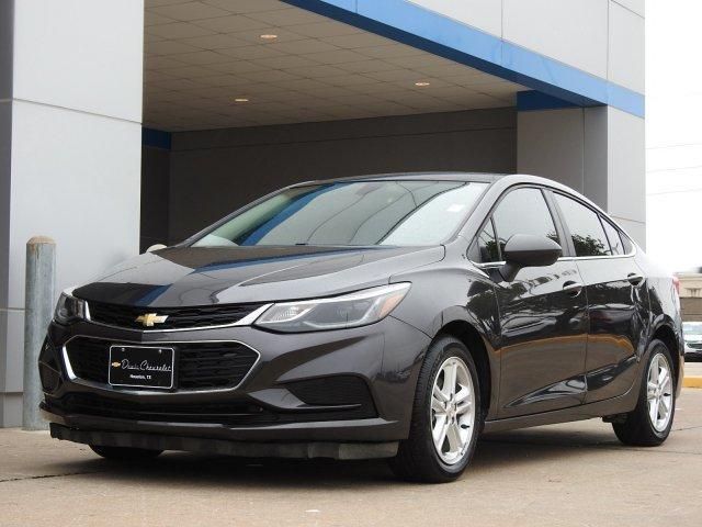  2017 Chevrolet Cruze LT For Sale Specifications, Price and Images