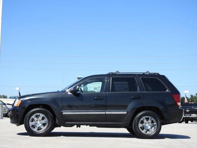  2010 Jeep Grand Cherokee Laredo For Sale Specifications, Price and Images