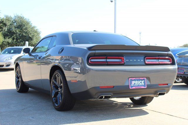  2019 Dodge Challenger SXT For Sale Specifications, Price and Images